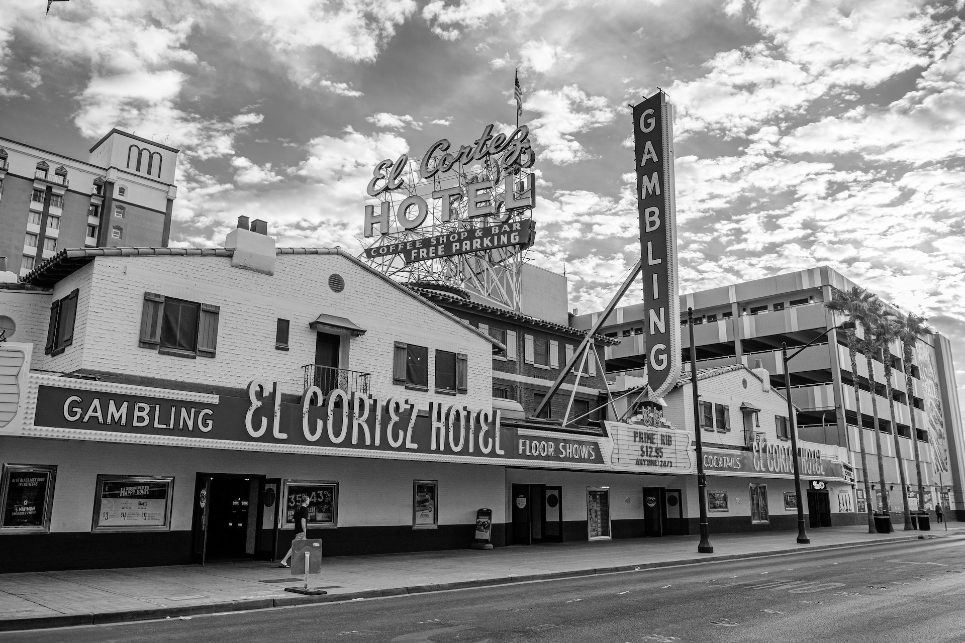 oldest-hotels-in-las-vegas-you-can-still-visit-today